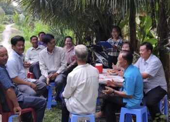 Viện IMRIC – Viện IRLIE phối hợp Tạp chí Doanh nghiệp và Trang trại Việt Nam: Khởi công cầu nông thôn tổ 25 – nối nhịp bờ vui