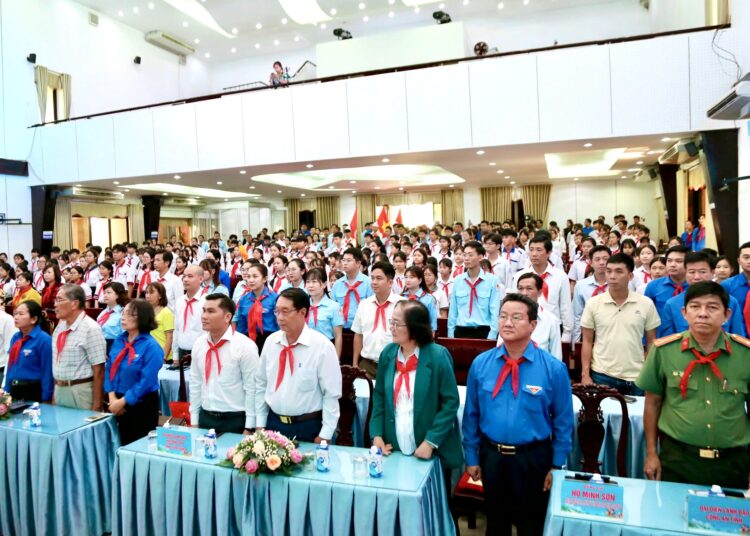 TS. Hồ Minh Sơn vinh dự tiếp tục nhận bằng khen của Chủ tịch UBND Bến Tre năm 2025
