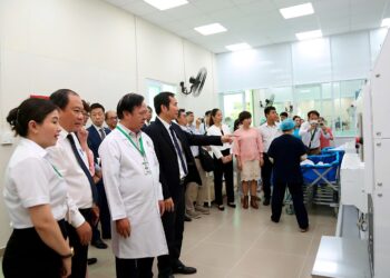 Bệnh viện Lê Văn Thịnh chính thức đưa vào vận hành nhà giặt công nghệ Nhật Bản