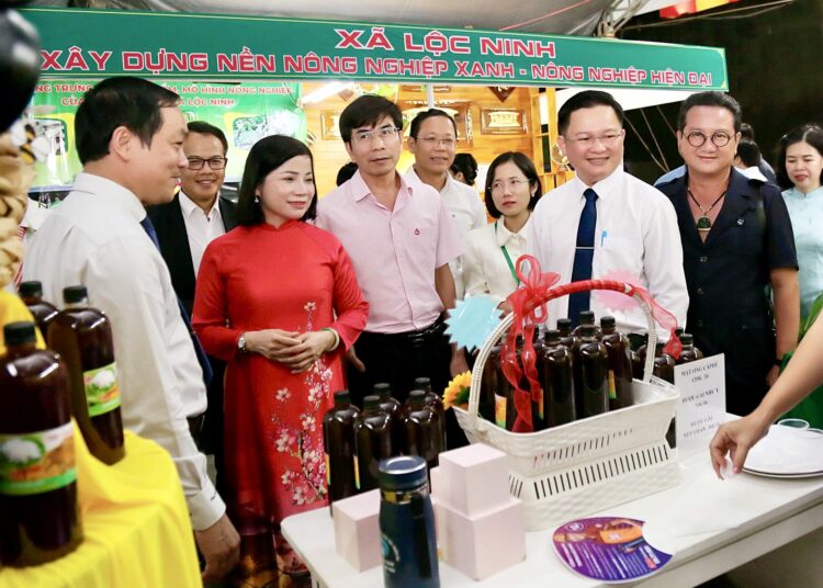 Nhiều hoạt động thiết thực tại Triển lãm Thành tựu nông nghiệp tỉnh Đồng Nai