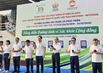 Lan tỏa lối sống lành mạnh từ đồng diễn dưỡng sinh ở TP.HCM