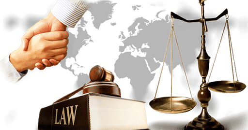 Tình huống pháp lý liên quan phát tán ‘clip nóng’ trên mạng xã hội và vụ 235 người nhập viện sau khi ăn bánh mì