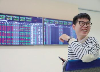 Nhiều nhóm cổ phiếu về vùng giá hấp dẫn