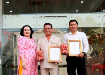 Trường Đại học Hùng Vương mang không khí Tết sớm để sinh viên trải nghiệm về văn hóa truyền thống tại “Trẩy Hội làng – Vui tết DHV 2026”