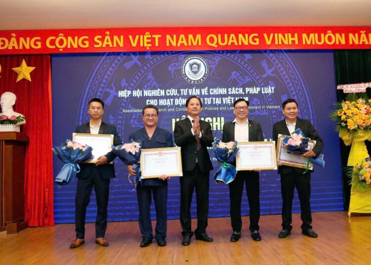Hiệp hội Nghiên cứu, Tư vấn về Chính sách, pháp luật cho hoạt động đầu tư tại Việt Nam tổ chức Hội nghị “Tổng kết công tác năm 2025 – Triển khai nhiệm vụ năm 2026”