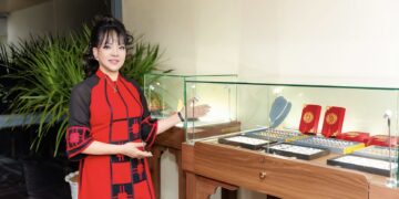 Nghệ nhân kim hoàn Quốc gia Hồ Thị Thanh Hương khai trương ShowRoom Ngọc trai Queen Pearl PQ tại Đặc khu Phú Quốc (An Giang)