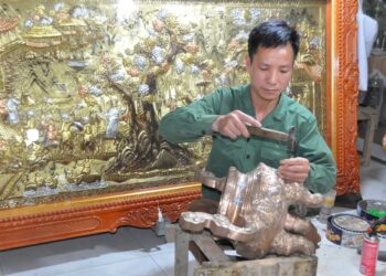 Liệu danh hiệu có thay được bằng cấp khi nghệ nhân, nghệ sĩ tham gia đứng lớp?